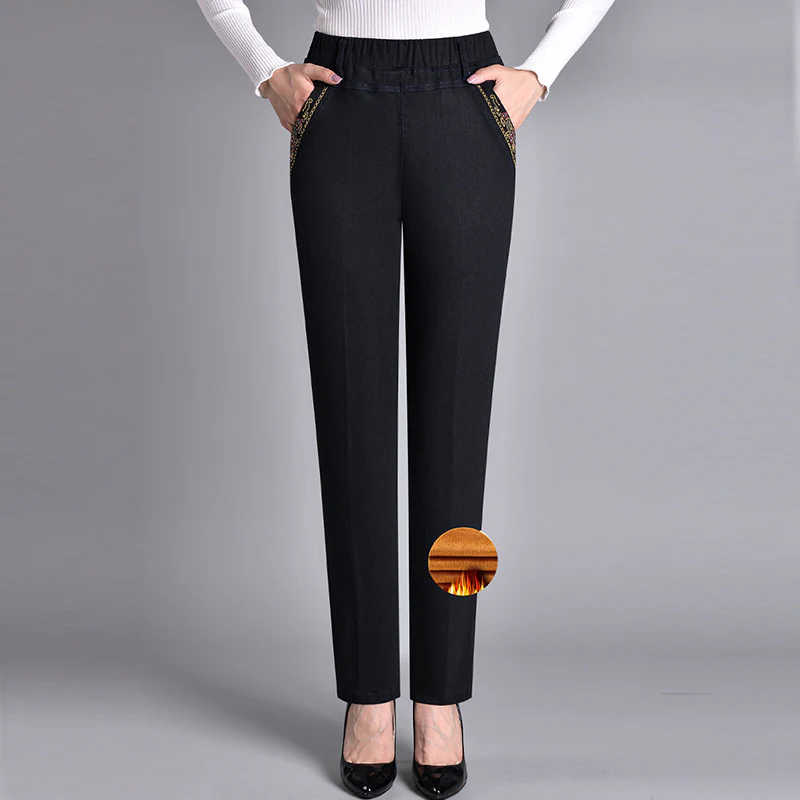 SYLVESSA – WOMEN’S JEANS WITH SIDE POCKETS
